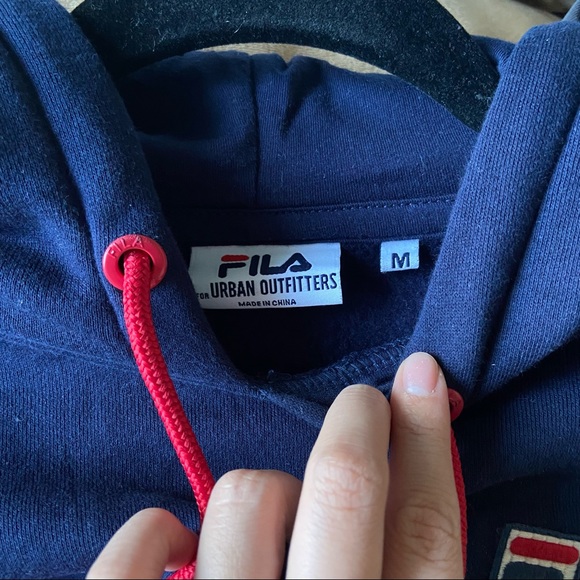 UO x Fila Cropped Hoodie - Picture 6 of 6